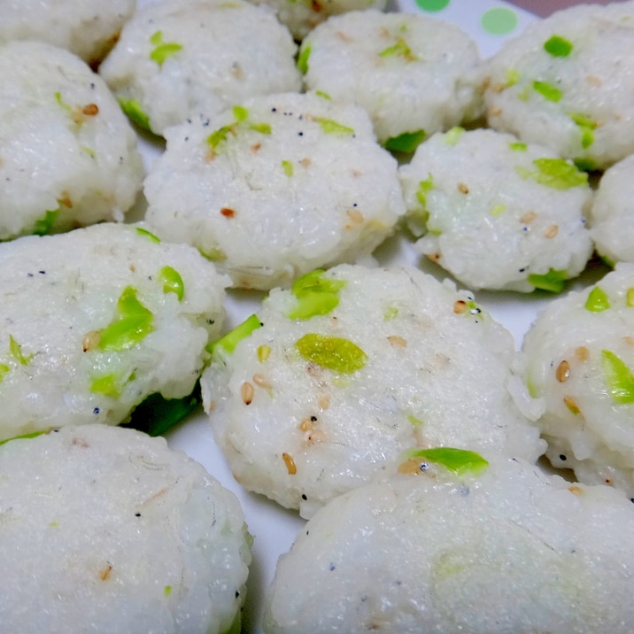 離乳食後期 手づかみ 枝豆入りしらすごはんおやき レシピ 作り方 By Sige 92 楽天レシピ 離乳食後期 手づかみ 枝豆入りしらすごはんおやき レシピ 作り方 By Sige 92 楽天レシピ